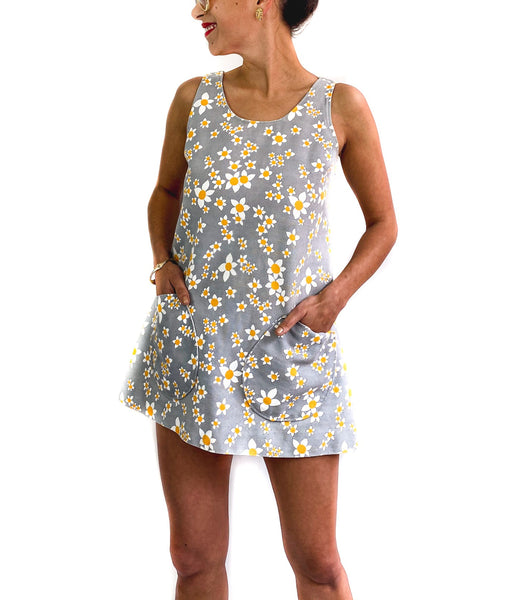 60s vintage mini dress, daisy print